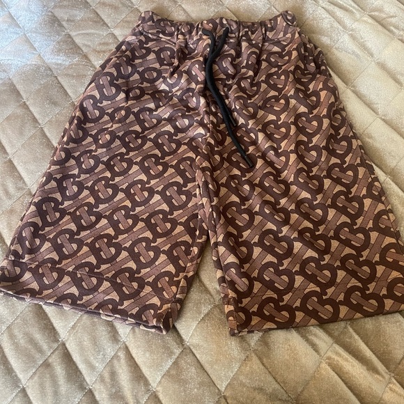 Designer inspired boys shorts set - Picture 5 of 6